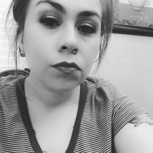 Meet your Posher, Quintessa